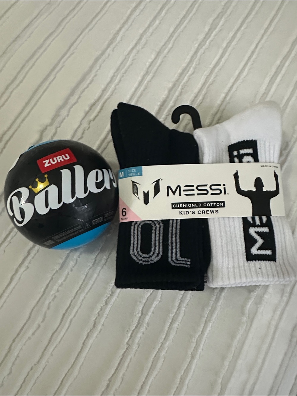 Messi Kids' Cushioned Crew Socks & Zuru Mystery Baller – Black & White (6 Pack)